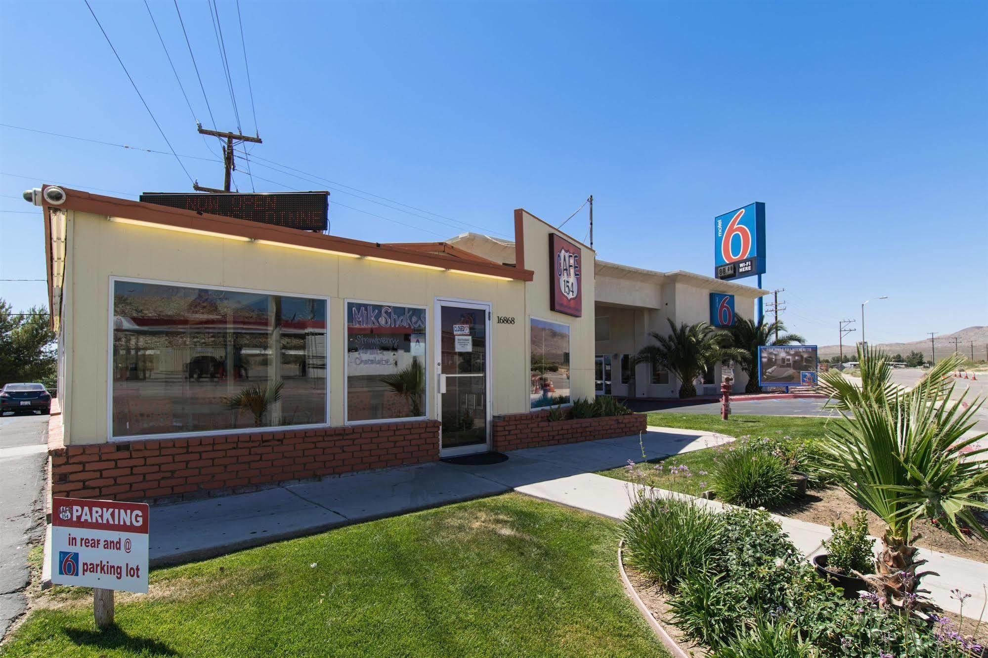 Motel 6 Victorville Dış mekan fotoğraf